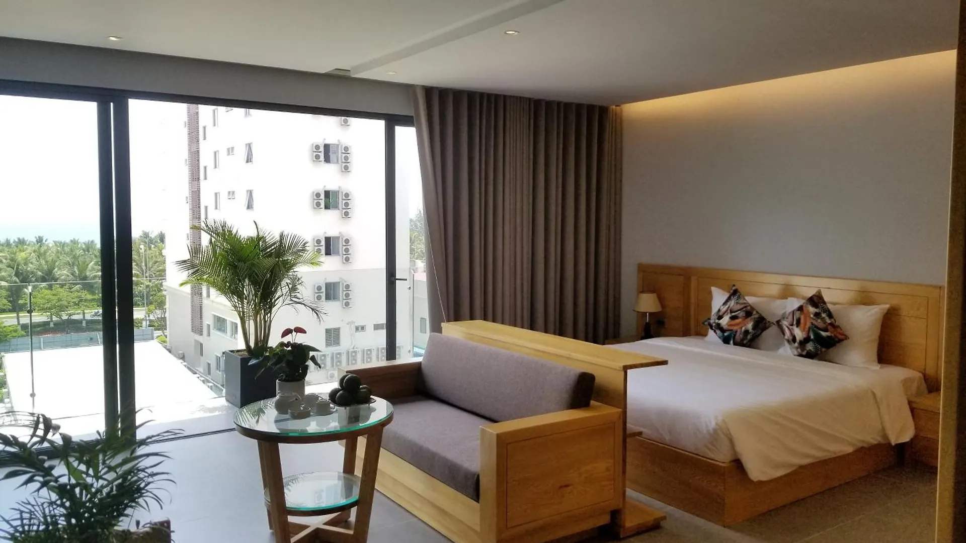 *** Aparthotel Infinity Pool - 5 Min Walk To Beach - Sekong Apartment Da Nang Vietnam