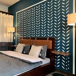 3* Отель Benzen Boutique Stays-1 Min To River